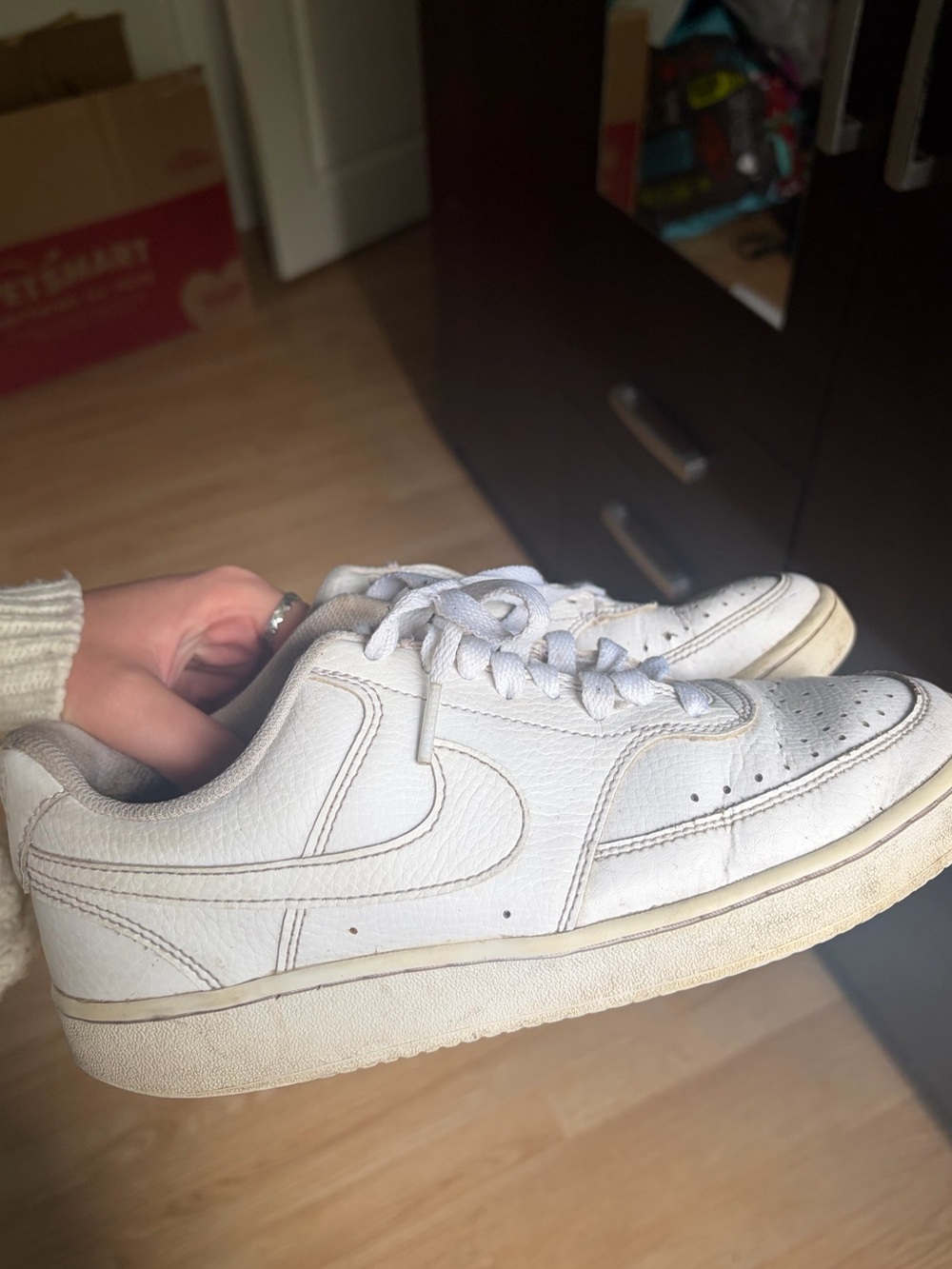Nike women’s court vision lows